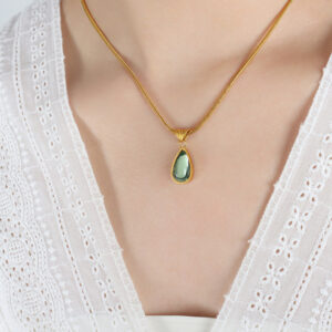 Water Droplet Shaped Pendant Necklace - Image 2