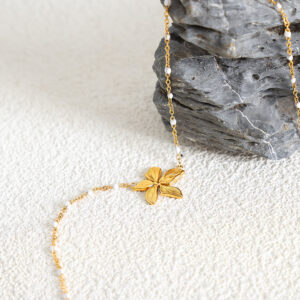 Irregular Petal Pendant Necklace - Image 3