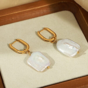 Irregular Pearl Hoop Earrings - Image 3