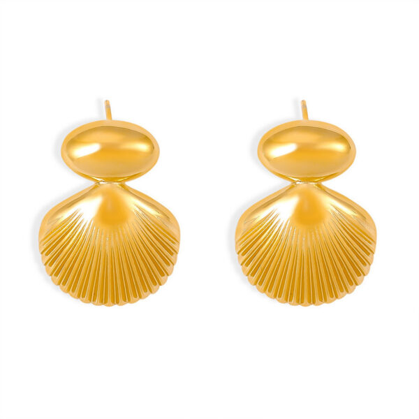 Shell-Shaped Stud Earrings