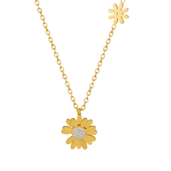 Daisy Zircon Necklace