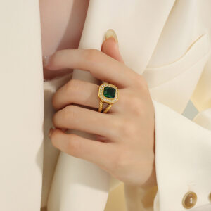 Vintage Square Zircon Ring - Image 3