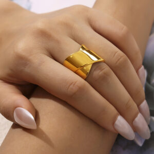 Minimalist Wide Cross Wrapped Ring - Image 2