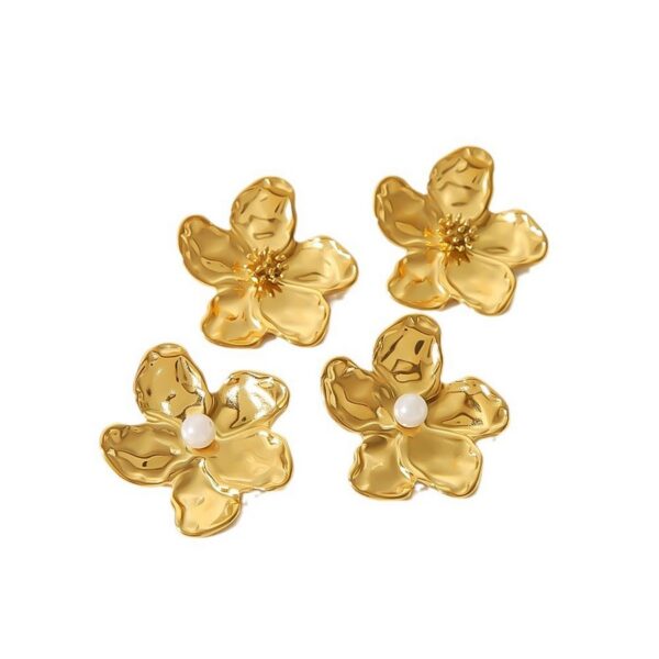 Flower Stud Earrings