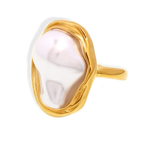 Irregular-Shaped Pearl Ring